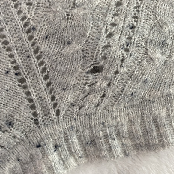 Silver and dotted black distressed open-knit v-neck scooped sweater - Picture 12 of 17